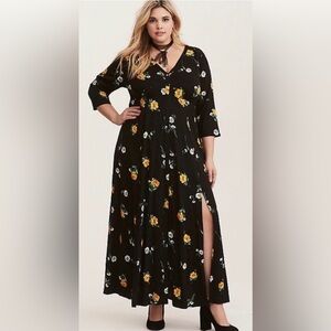 Black Floral Crochet Maxi Dress in Short